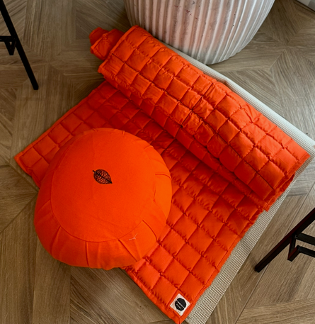 Modern India Zafu Meditation Cushion: Persimmon
